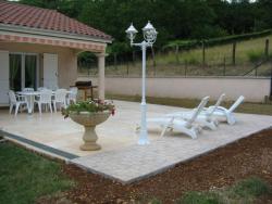 Terrasse Dallage pierre bois mélèze pin classe 4 collstrop combier paysage-aquatique-71–Aménagement-extérieur-étude-paysagiste-Macon-Chalon–Louhans–Charolles–Cluny–Paray–LeCreusot-Montceau