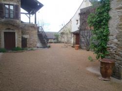 Accès–allée–cours–terrasse-perméable–drainant–pavage–béton- combier-paysage-aquatique-71–Aménagement-extérieur-étude-paysagiste-Macon-Chalon–Louhans–Charolles–Cluny–Paray–LeCreusot-Montceau