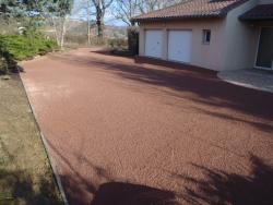 Accès–allée–cours–terrasse-perméable–drainant–pavage–béton- combier-paysage-aquatique-71–Aménagement-extérieur-étude-paysagiste-Macon-Chalon–Louhans–Charolles–Cluny–Paray–LeCreusot-Montceau