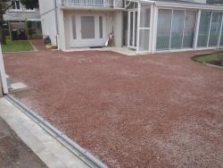 Accès–allée–cours–terrasse-perméable–drainant–pavage–béton- combier-paysage-aquatique-71–Aménagement-extérieur-étude-paysagiste-Macon-Chalon–Louhans–Charolles–Cluny–Paray–LeCreusot-Montceau
