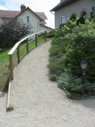 Accès–allée–cours–terrasse-perméable–drainant–pavage–béton- combier-paysage-aquatique-71–Aménagement-extérieur-étude-paysagiste-Macon-Chalon–Louhans–Charolles–Cluny–Paray–LeCreusot-Montceau