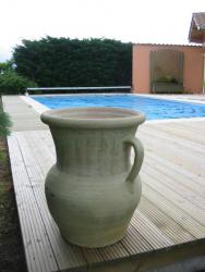 Piscine–béton–bois–traditionnelle–naturelle–bio–débordement-spa-combier-paysage-aquatique-71–Aménagement-extérieur-étude-paysagiste-Macon-Chalon–Louhans–Charolles–Cluny–Paray-Le Creusot-Montceau