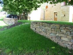 Retenue–maintien talus–enrochement–gabion–poutre–cloison-muret–mur-combier-paysage-aquatique-71-Aménagement-extérieur-étude-paysagiste-Macon-Chalon–Louhans–Charolles–Cluny–Paray