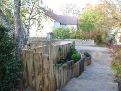 Retenue–maintien talus–enrochement–gabion–poutre–cloison-muret–mur-combier-paysage-aquatique-71-Aménagement-extérieur-étude-paysagiste-Macon-Chalon–Louhans–Charolles–Cluny–Paray