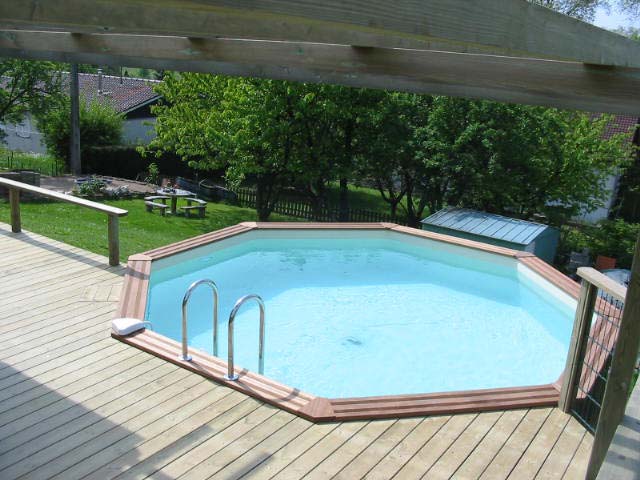 piscine beton 71